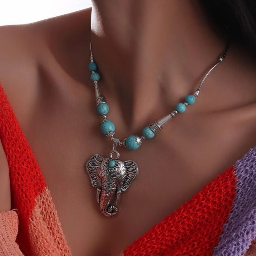Boho WesternTribal Navajo Turquoise Beaded Elephant Head Charm Pendant Choker - Picture 2 of 12